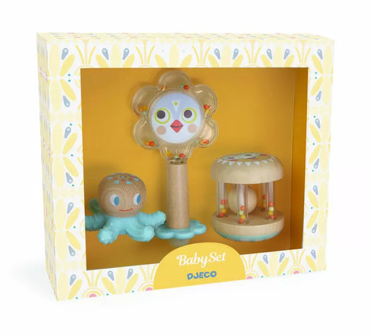 This Djeco Early Years BabyKit includes a lion and octopus, perfect for babies. It comes in a box and includes rattles and a teething ring.