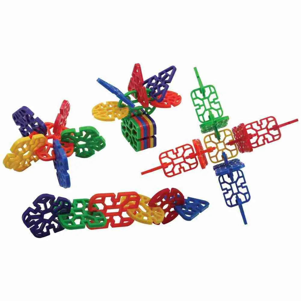 A group of Bigjigs Cool Crazy Connectors 432 pcs toys sitting on top of each other.