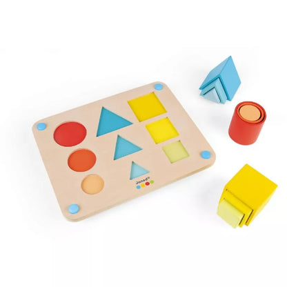 A Janod Essential – Volumes wooden toy with shapes and volumes on it.