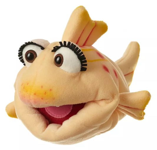 Living Puppets Flupsi the Fish Puppet with a big smile on its face.